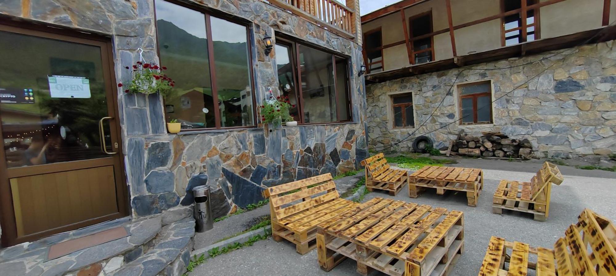 Hotel Svanseti Mestia Eksteriør billede