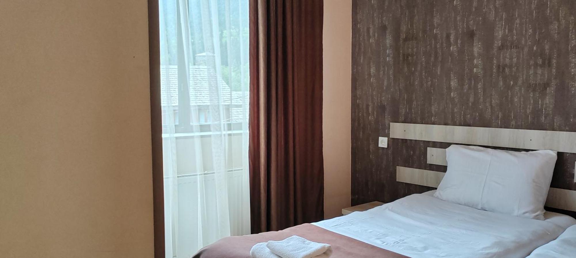 Hotel Svanseti Mestia Eksteriør billede