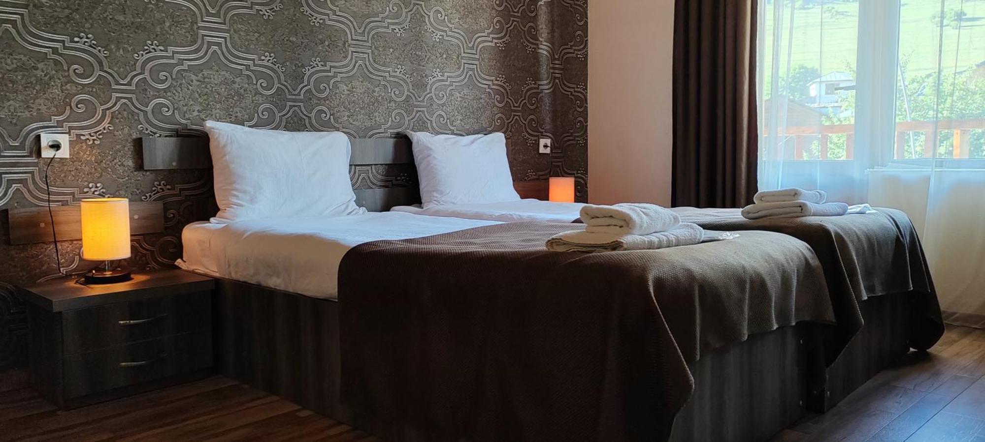 Hotel Svanseti Mestia Eksteriør billede