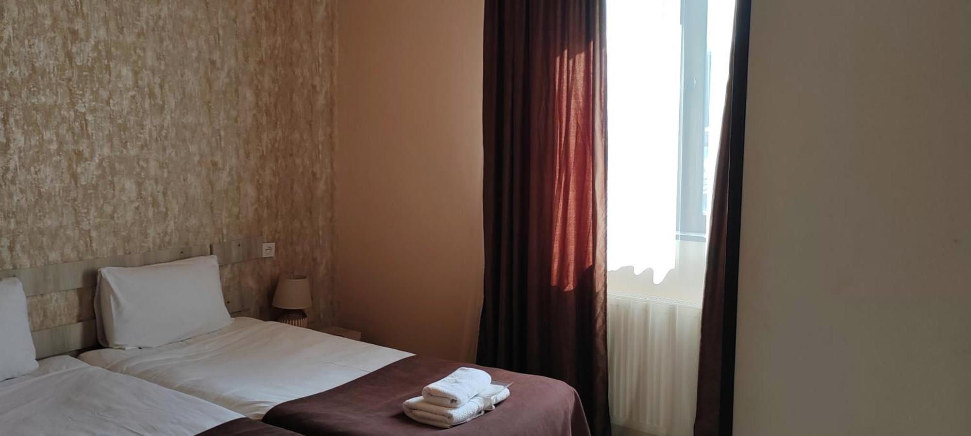 Hotel Svanseti Mestia Eksteriør billede